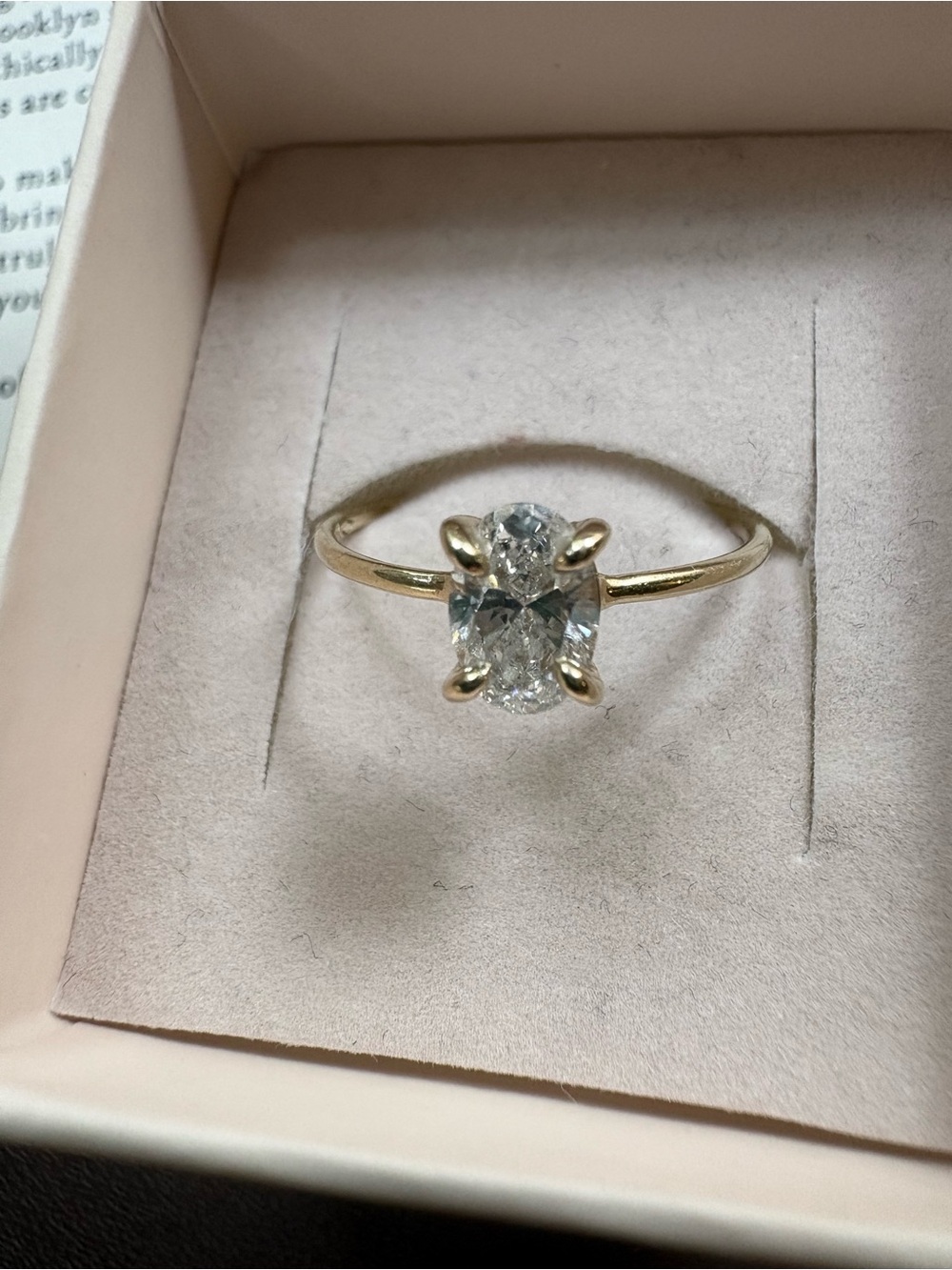 Catbird 14k Yellow Gold Swan Oval Lab-Grown Diamond Ring — 0.74 ct w/ IGI papers - Picture 5 of 17